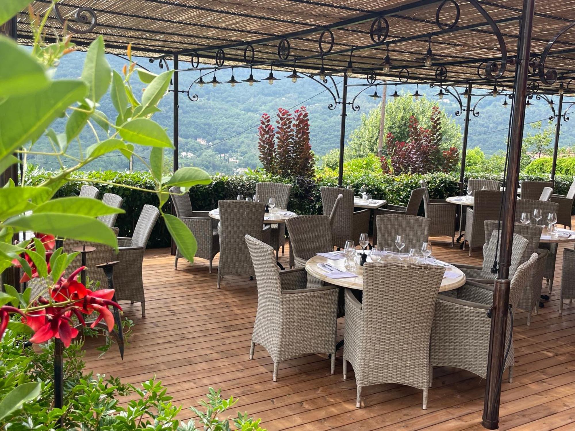 Hotel Particulier Des Jasmins Le Bar-sur-Loup Exterior photo